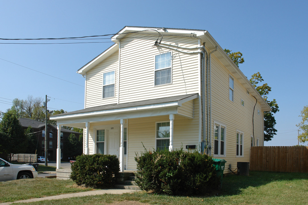 1211 Crescent Ave in Lexington, KY - Building Photo