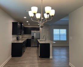 2935 Dickerson Dr in Southaven, MS - Building Photo - Building Photo