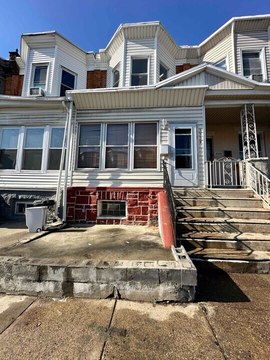 3334 Kip St in Philadelphia, PA - Building Photo