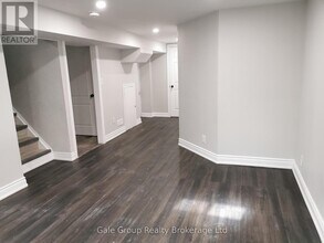 74 Aileen Dr in Woodstock, ON - Building Photo - Building Photo