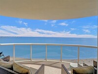 17555 Collins Ave in Sunny Isles Beach, FL - Building Photo - Building Photo