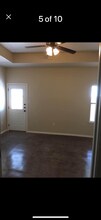 720 Saengerhalle Rd in New Braunfels, TX - Building Photo - Building Photo
