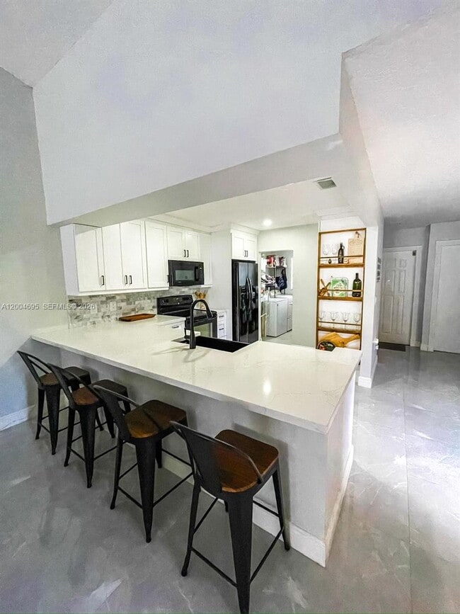 13360 SW 89th Terrace in Miami, FL - Building Photo - Building Photo