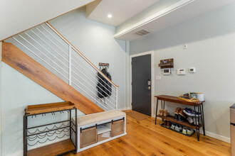 1319-21 N 6th St in Philadelphia, PA - Foto de edificio - Building Photo