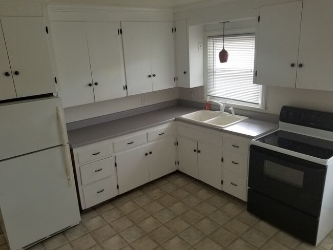 510 Harrell St in Blacksburg, VA - Building Photo - Building Photo