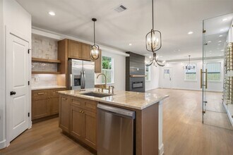 884 Prosper St in Houston, TX - Building Photo - Building Photo