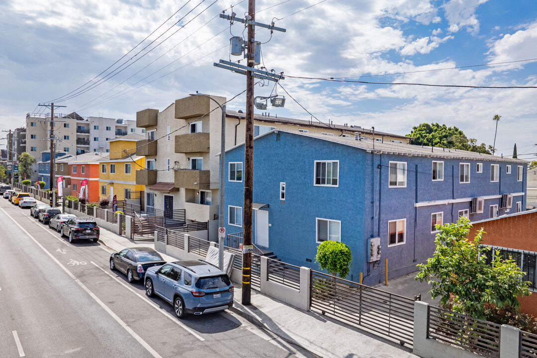 1100 Exposition Blvd-Private Suite Co-Living in Los Angeles, CA - Building Photo