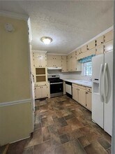1675 Lake Lucerne Rd SW in Lilburn, GA - Building Photo - Building Photo