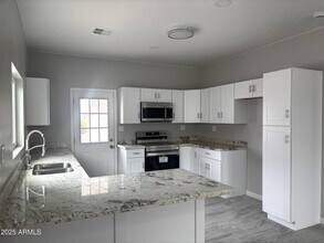 3540 Cam Del Rancho in Douglas, AZ - Building Photo - Building Photo