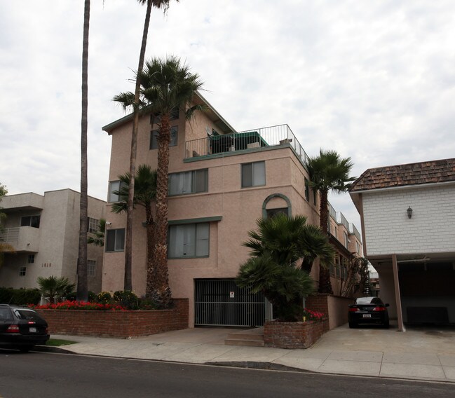 1620 Federal Ave in Los Angeles, CA - Building Photo - Building Photo