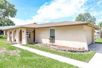 7835 Summertree Ln in New Port Richey, FL - Building Photo - Building Photo