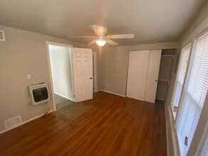 326 N Philadelphia Ave-Unit -A in Shawnee, OK - Building Photo - Building Photo