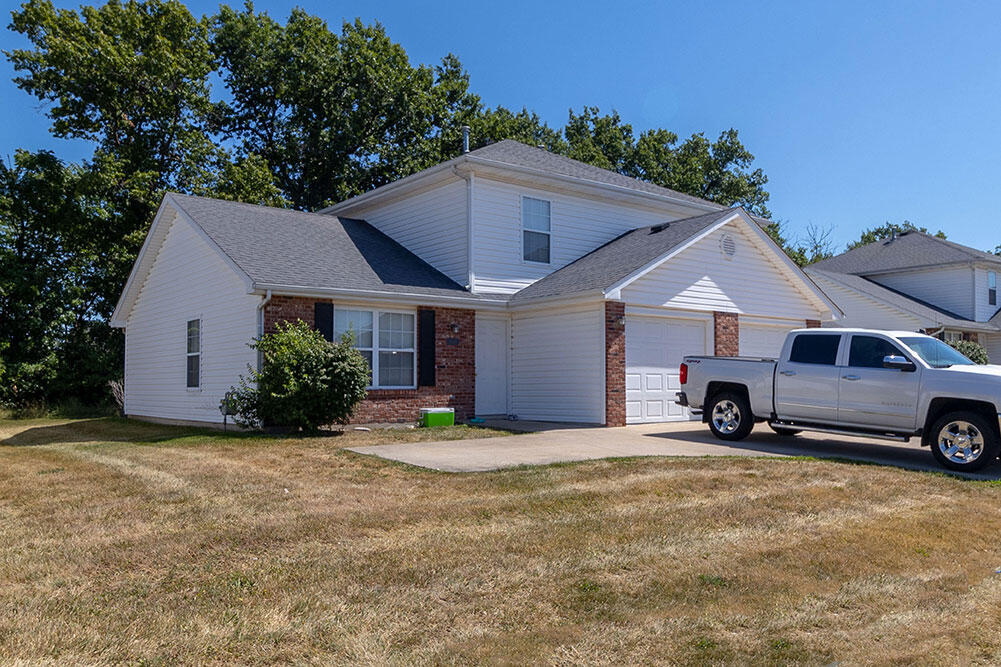 1629 Bold Ruler Ct in Columbia, MO - Building Photo