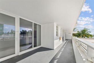 1220 9th St in Miami Beach, FL - Building Photo - Building Photo