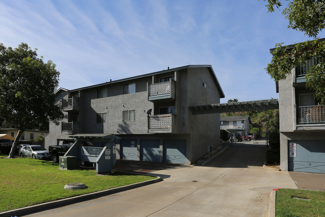 Windmill Terrace Apartments in Lakeside, CA - Building Photo