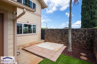 94-1006-1006 Kalulu Loop in Waipahu, HI - Building Photo - Building Photo