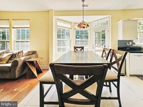 6 Hedgecroft Dr in Pennington, NJ - Building Photo - Building Photo