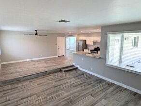 1604 E El Parque Dr in Tempe, AZ - Building Photo - Building Photo