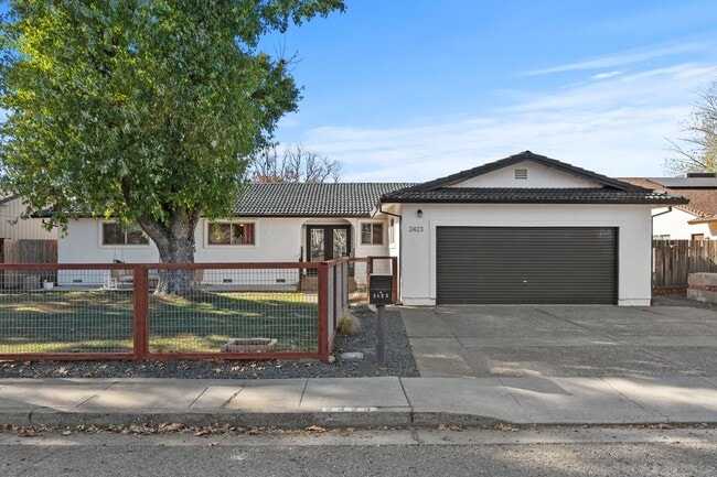 property at 2423 Ceanothus Ave