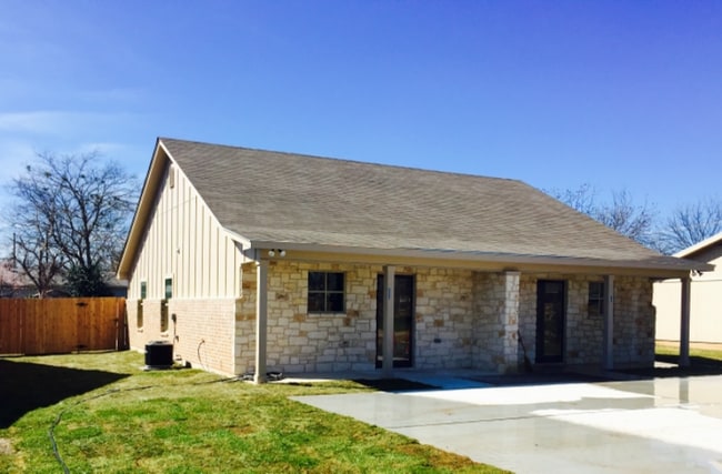 property at 1011 Monroe St