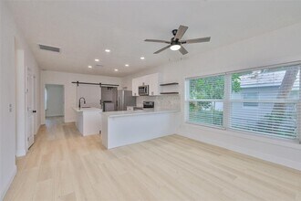 829 18th St S in St. Petersburg, FL - Building Photo - Building Photo