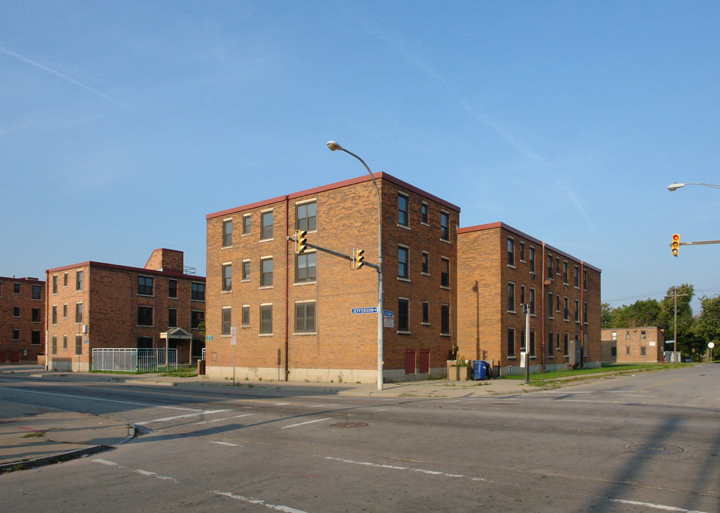 Willert Park in Buffalo, NY - Building Photo