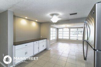 4215 Tarpon Rd in Venice, FL - Foto de edificio - Building Photo