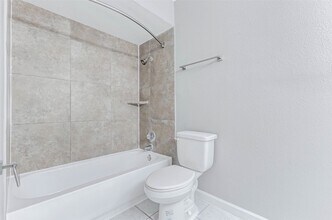 12611 Ashford Meadow Dr in Houston, TX - Building Photo - Building Photo