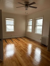 318 S Kingsley Dr, Unit 303 in Los Angeles, CA - Building Photo - Building Photo