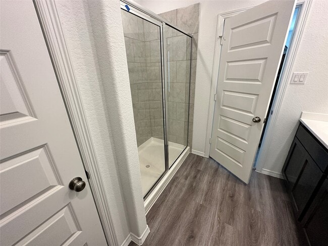 property at 16492 Moss Ln