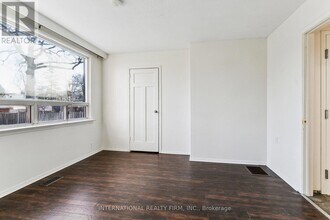 279 Cedarvale Ave in Toronto, ON - Building Photo - Building Photo