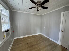 200 Park Ave in Lake Park, FL - Building Photo - Building Photo