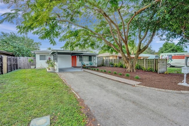 property at 1605 NW 7th Terrace