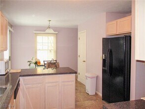 1942 E 84th St in Cleveland, OH - Building Photo - Building Photo