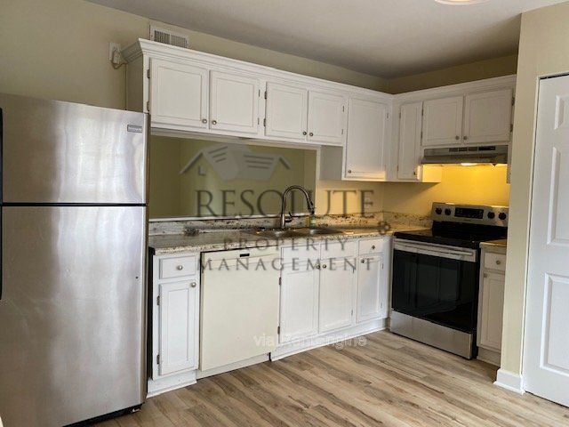 7741 Ohmann Ct in Raleigh, NC - Building Photo - Building Photo