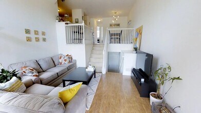 2741 Barclay Way in Ann Arbor, MI - Building Photo - Building Photo