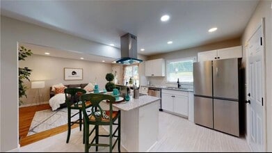 2602 Macon Dr SW in Atlanta, GA - Building Photo - Building Photo
