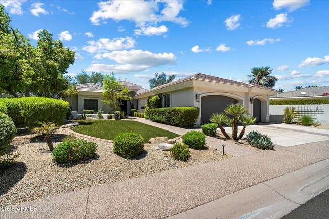 property at 10040 N 78th Pl
