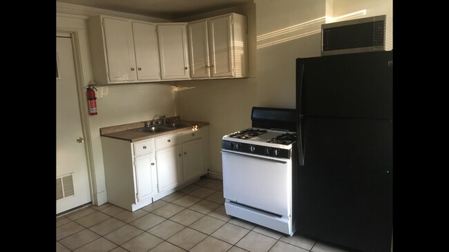 1844 S Troy St in Chicago, IL - Building Photo - Building Photo