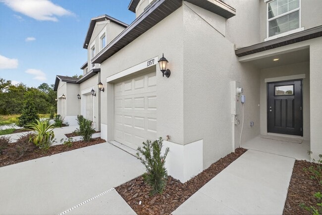 13571 White Gold Run in Parrish, FL - Building Photo - Building Photo