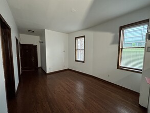 2510 S Western Ave in Chicago, IL - Building Photo - Building Photo