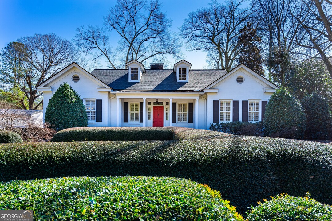 1305 Vernon St in Lagrange, GA - Building Photo