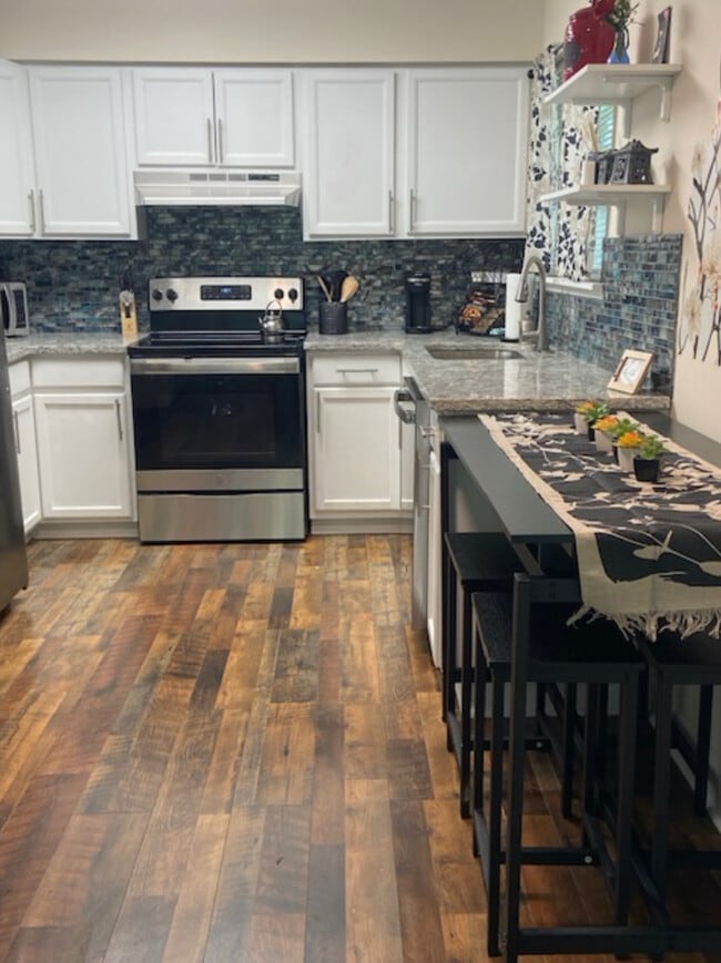505 Piney Fork Ln in College Park, GA - Building Photo - Building Photo