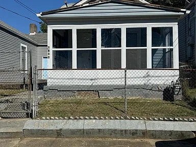 property at 1811 Owen St