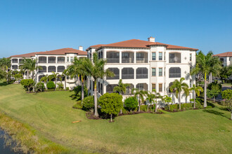 Carrara at Talis Park in Naples, FL - Foto de edificio - Building Photo