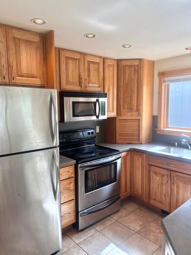property at 2199 Chamonix Ln