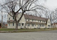 Building Photo - 1305 Iowa Ave Apartments in Lorain, Ohio