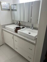 6435 Green Valley Cir, Unit 218 in Culver City, CA - Building Photo