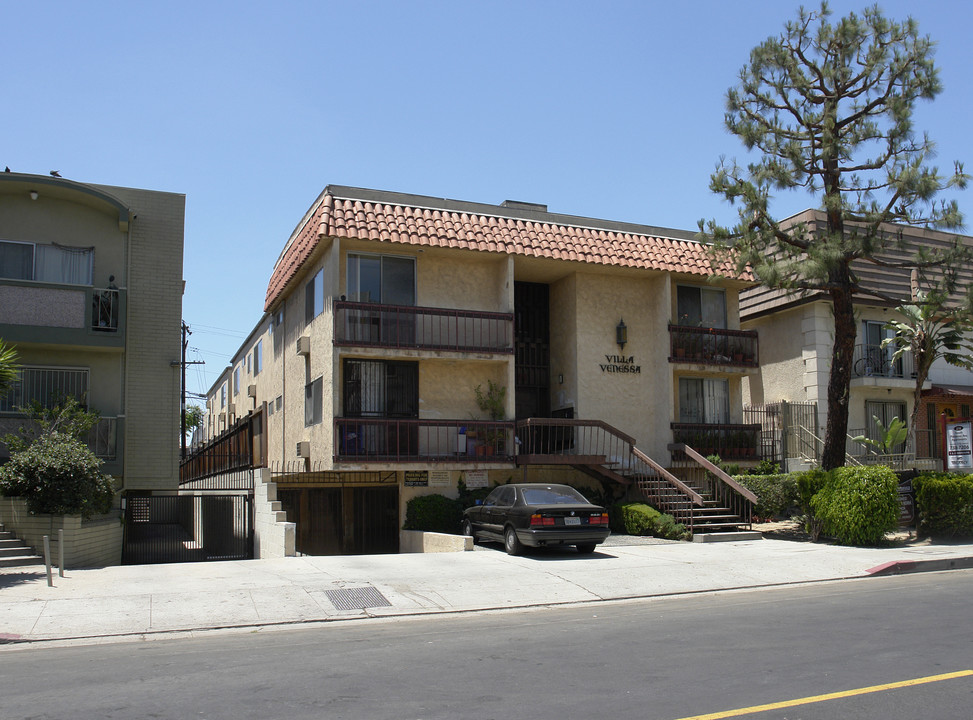 Villa Venessa in Los Angeles, CA - Building Photo