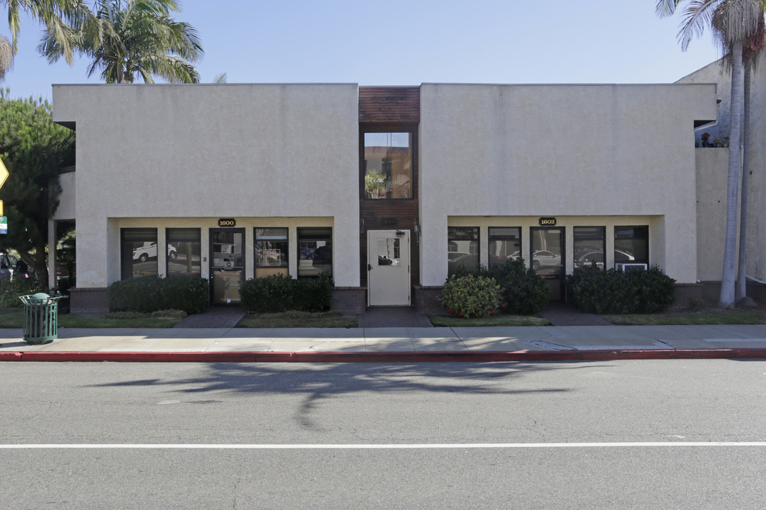 1600-1604 Cabrillo Ave SE in Torrance, CA - Building Photo